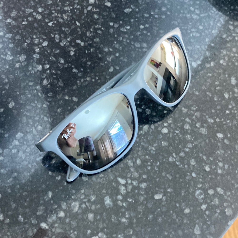 Ray-Ban rb4330ch Gray Sunglasses with silver flash lens polar